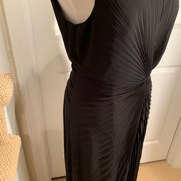 NWT, black long, pleated dress - Picture 4 of 7